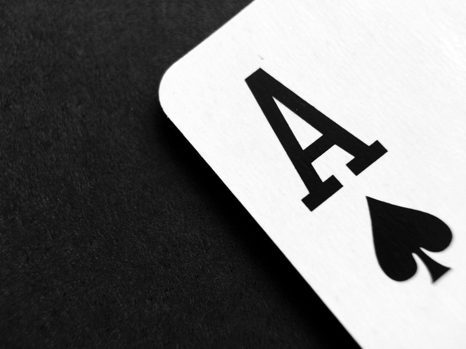 Inside the Minds: An Exclusive Interview with Bartz Casino Game Developers